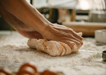 Brot backen 2026: Warum der Trend mehr als Mehl ist