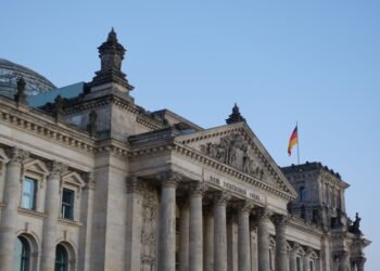KI Agentur Mittelstand 2026: 8 Anbieter im Vergleich
