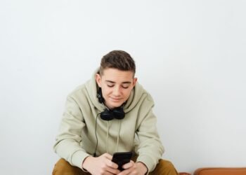 Online-Nachhilfe Düren: So entlastet digitales Lernen Familien